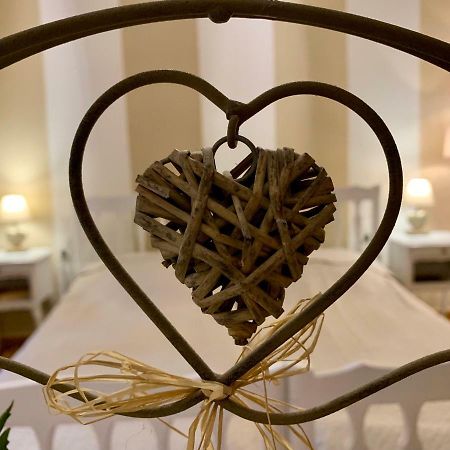Hotel Le Carre Des Arts Le Cateau-Cambresis Zewnętrze zdjęcie