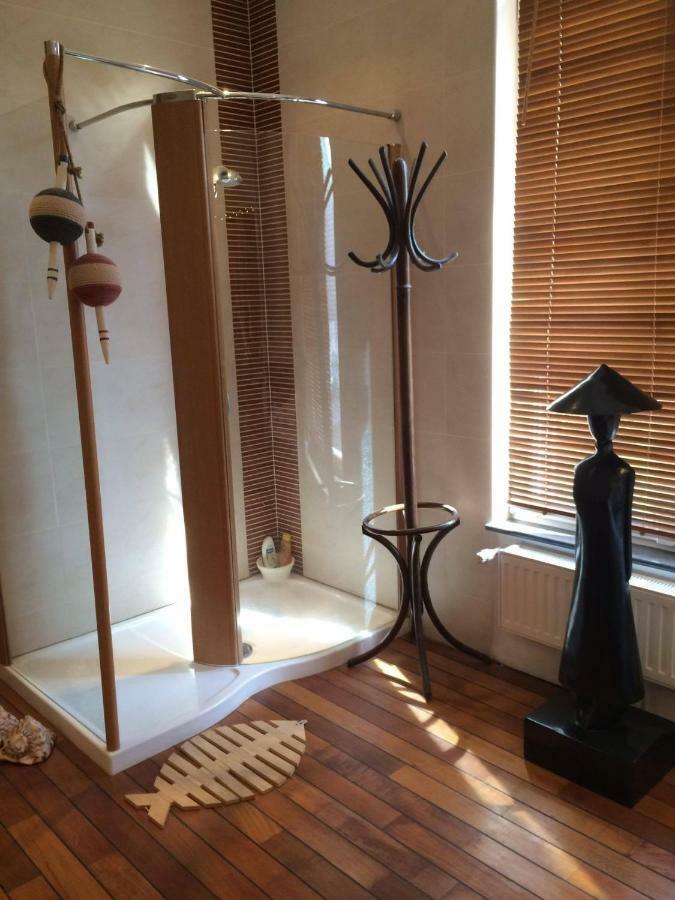 Hotel Le Carre Des Arts Le Cateau-Cambresis Zewnętrze zdjęcie